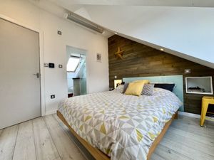 Photo 34- click for photo gallery